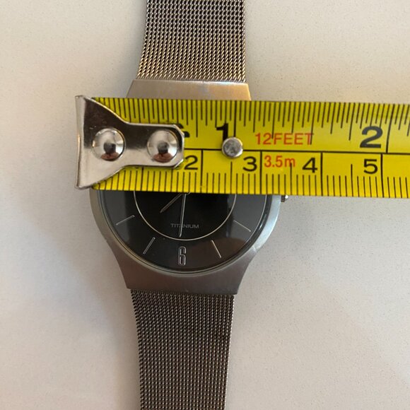 Skagen Men's Titanium Charcoal Dial Watch 233LTTM - Picture 8 of 8